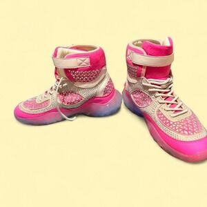 9M cape Robbin Pink and white hi tops shoes streetwear mcbling y2k